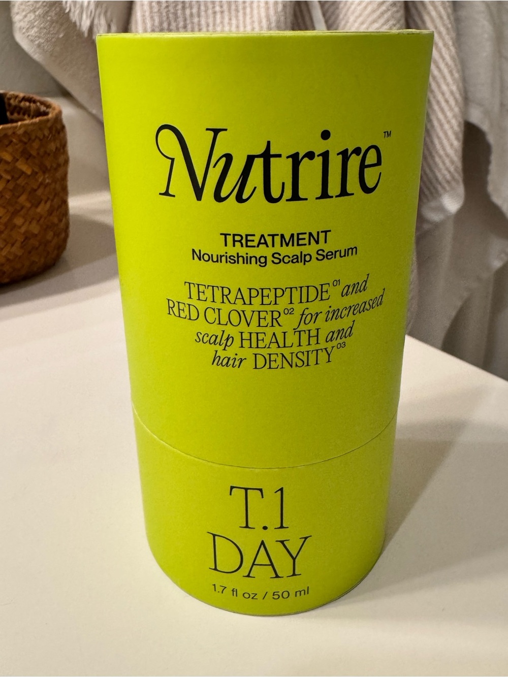Nutrire Noirishing Hair Serum